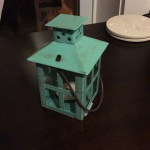 Tealight candle lantern holder